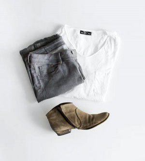 A floating magic washbasins for contemporary bathrooms